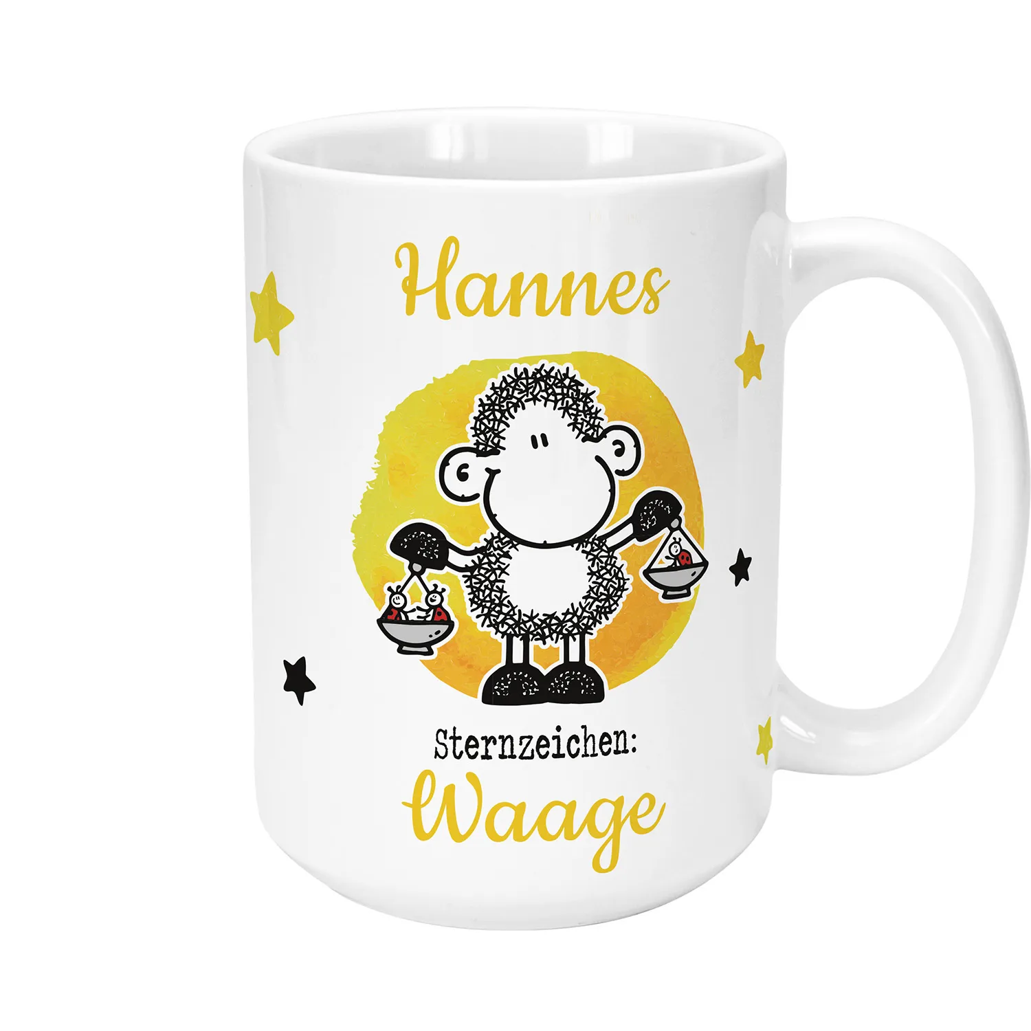 XL-Tasse mit stilisiertem Schaf vor gelbem Kreis; personalisierbar mit Namen und Geburtsdatum, Keramik