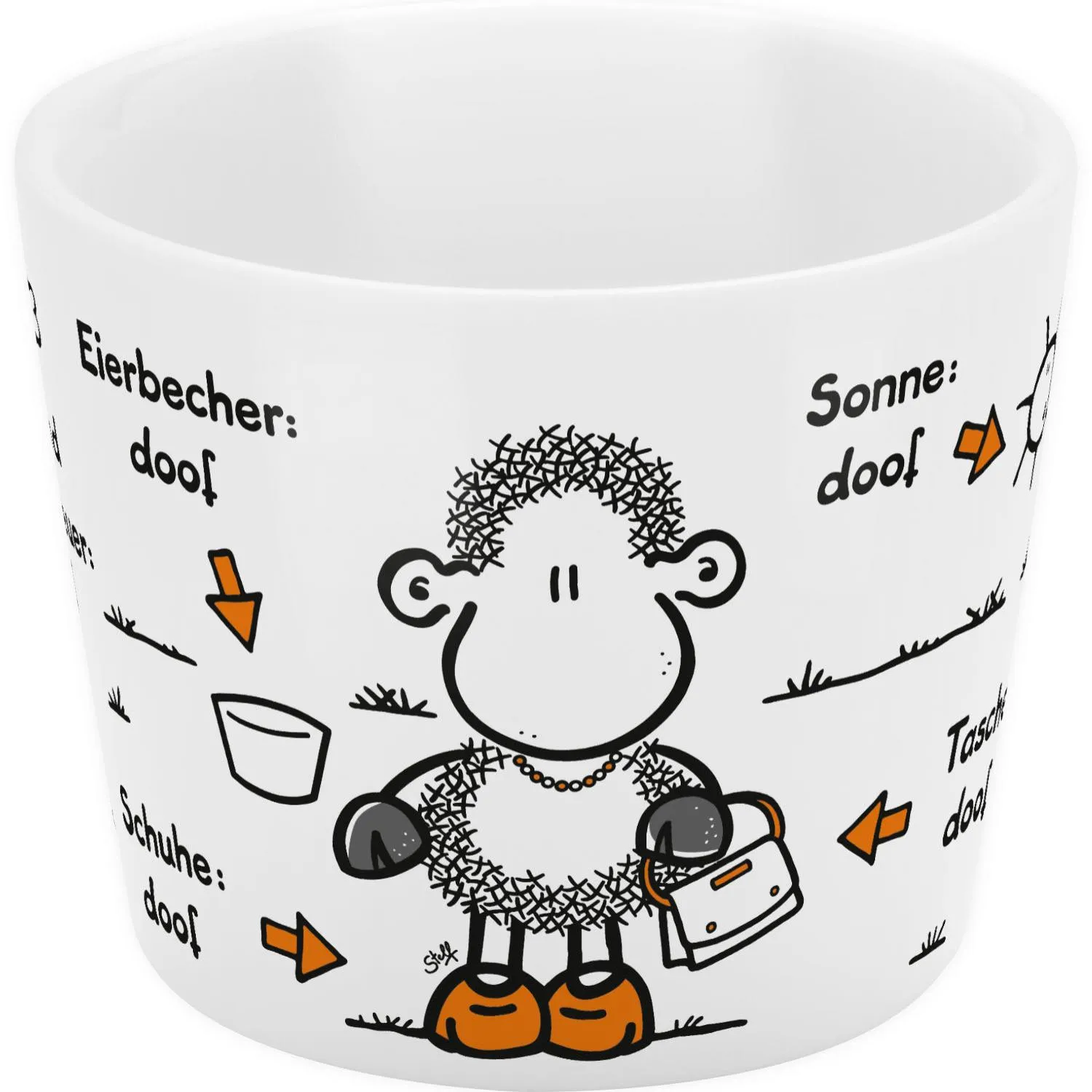 Weißer Porzellan-Eierbecher mit Schaf-Motiv und Spruch 'Ohne Mama ist alles doof'.