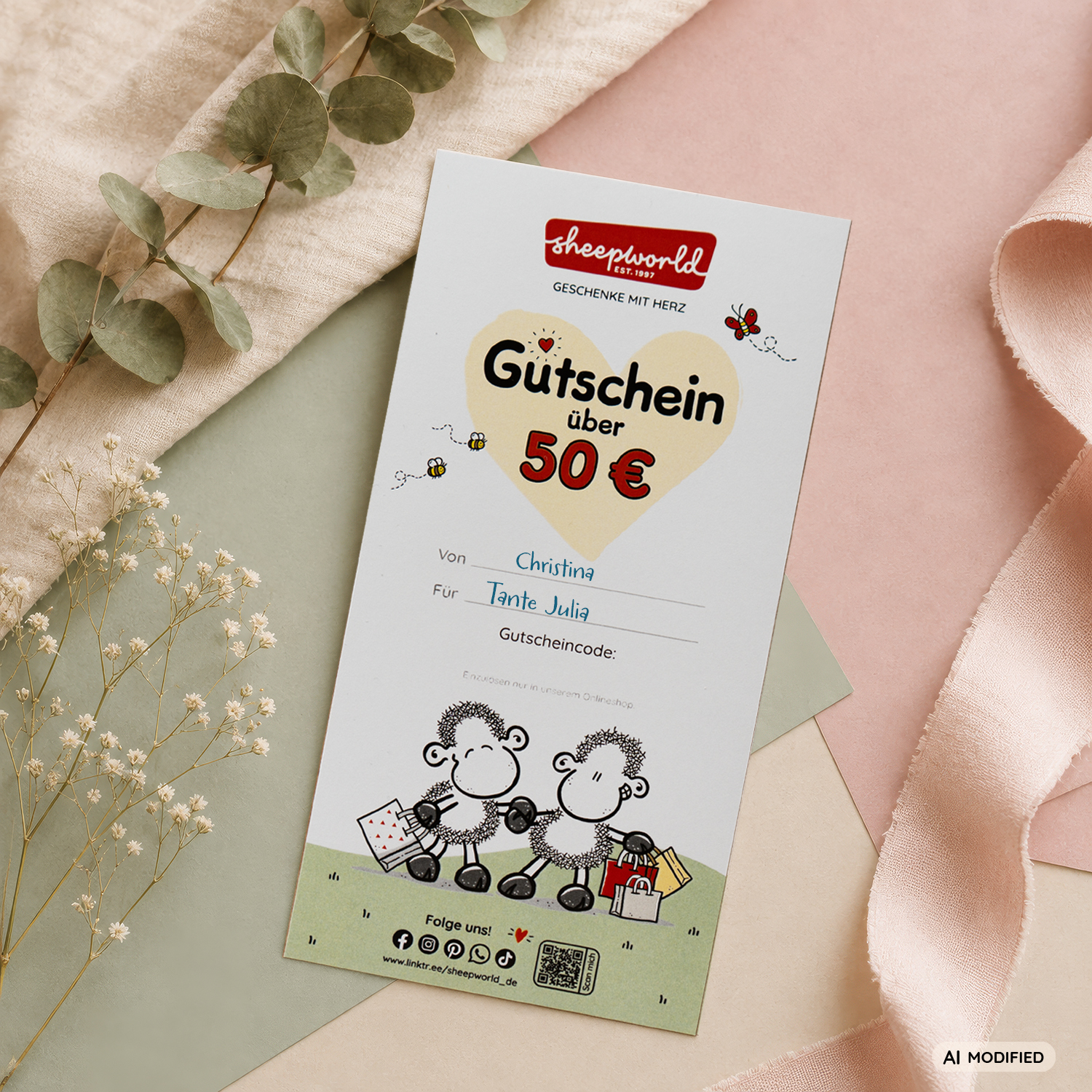 Gutschein über 50 Euro von sheepworld mit Herzmotiv und Schaf-Illustrationen