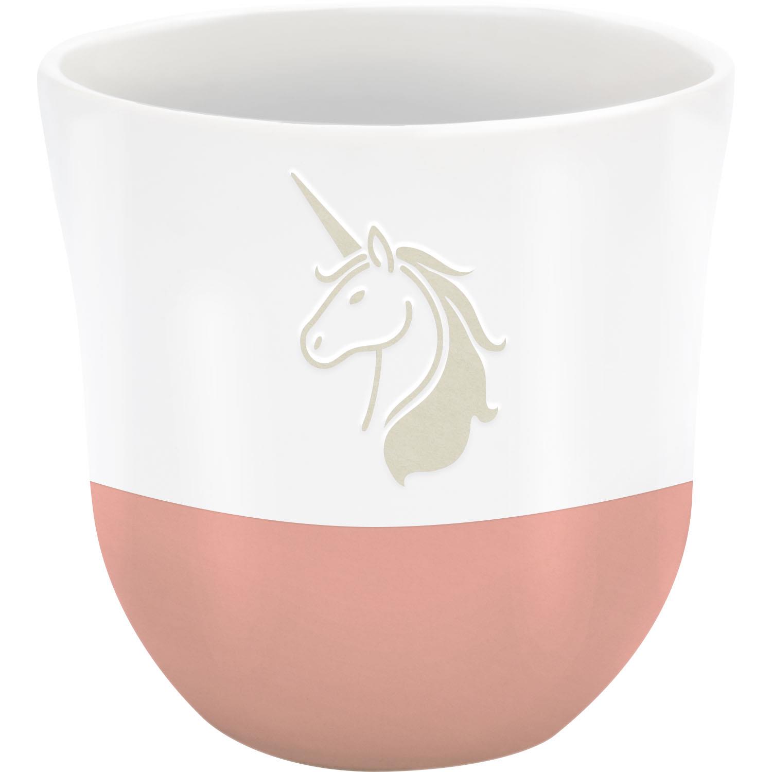Weiße Steinzeug-Tasse mit rosa Unterseite und Einhorn-Prägung