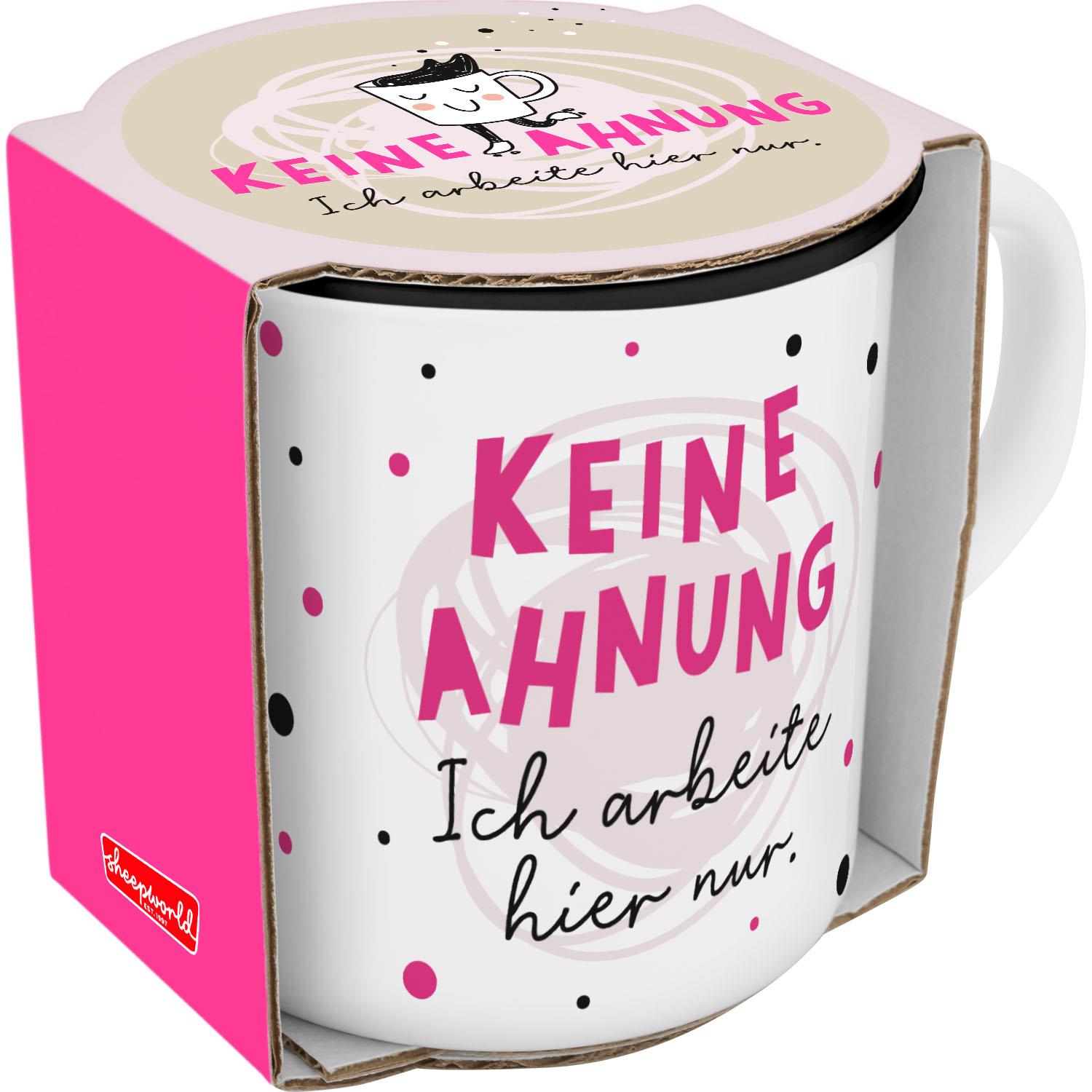 Weißer Porzellan-XL-Becher mit pinkem Schriftzug 'KEINE AHNUNG' und Tupfen, Verpackung in pinkem Karton