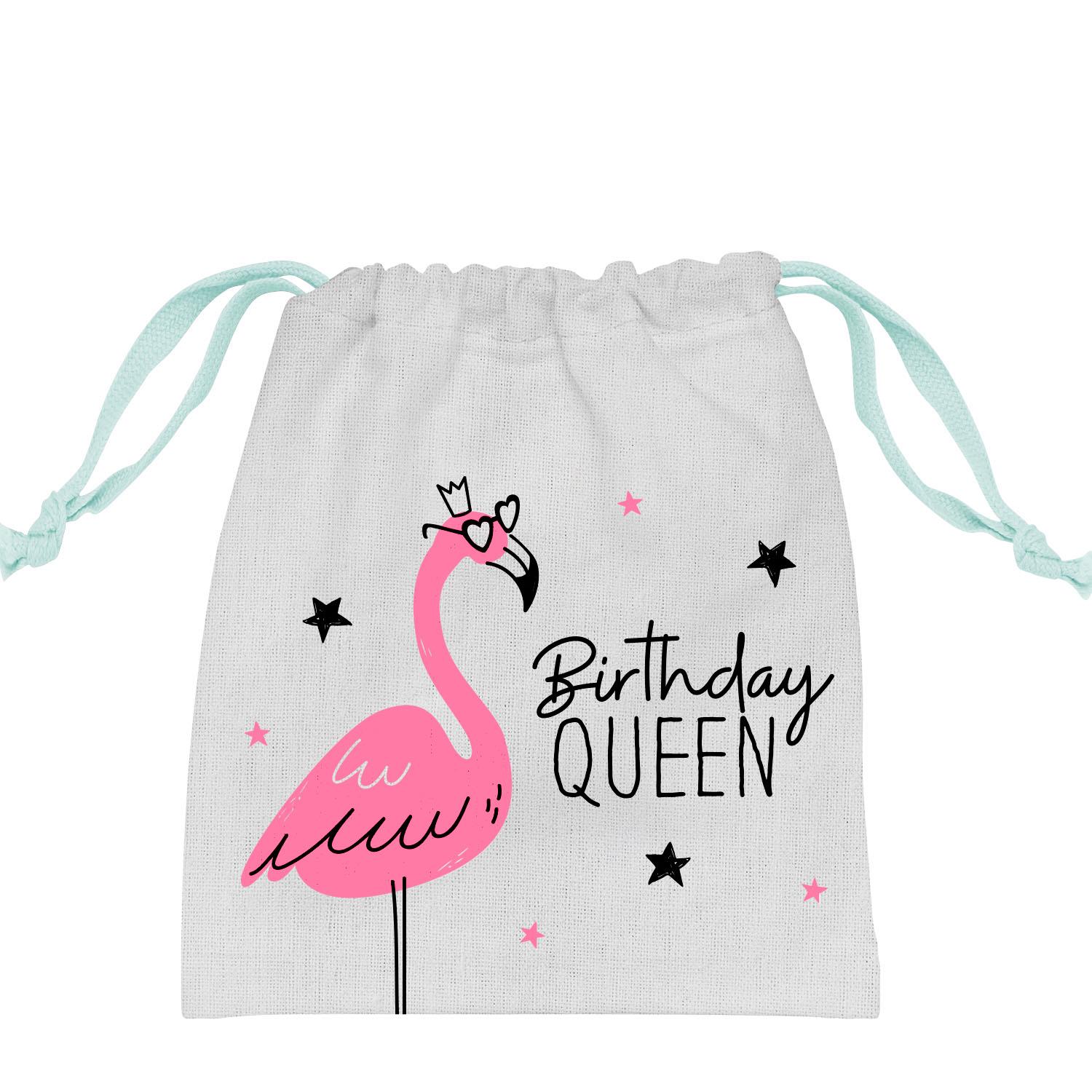 Graues Säckchen mit pinkem Flamingo-Motiv und Schriftzug Birthday Queen