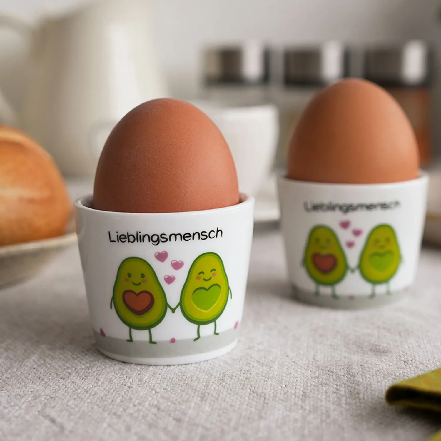 Eierbecher mit coolen Motiven kaufen