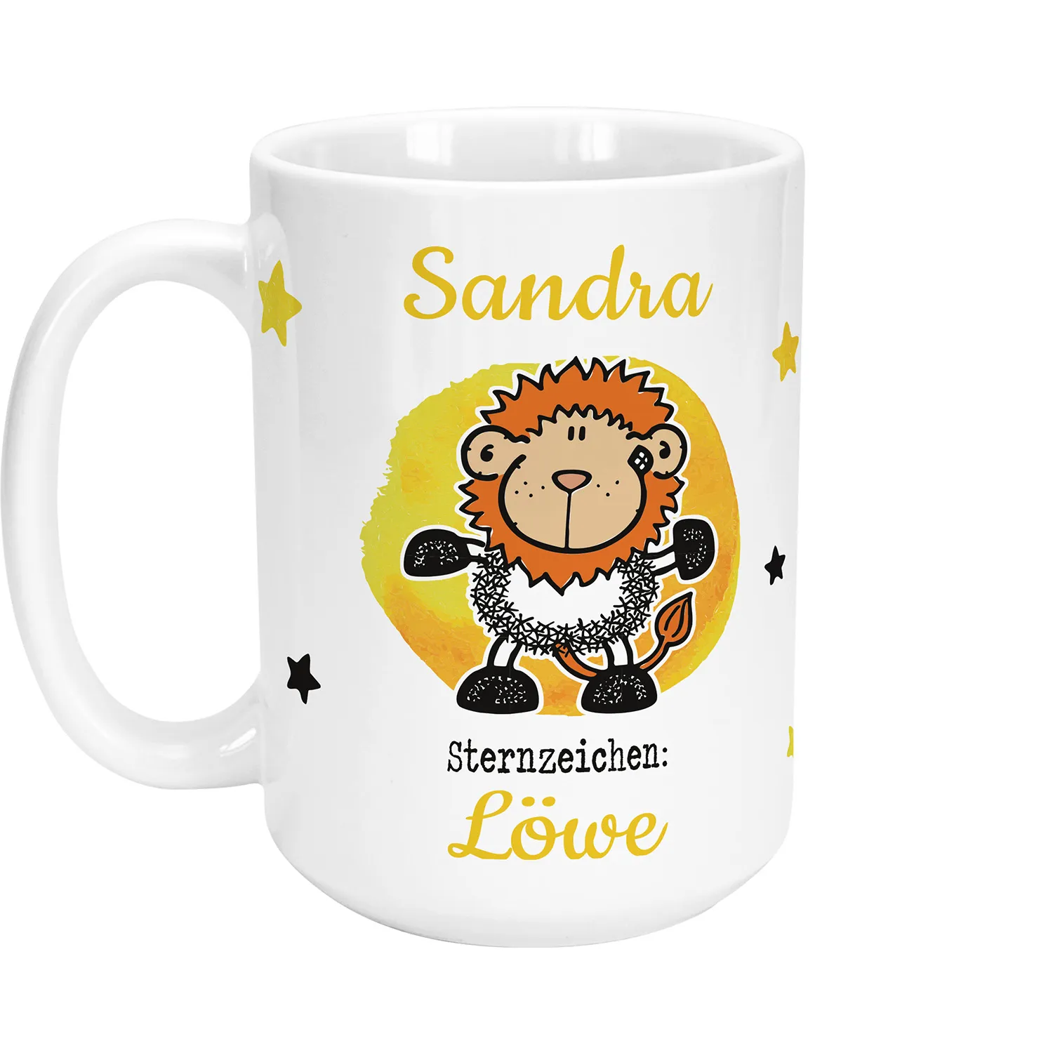 Weiße Keramiktasse mit Löwe-Motiv und dem Namen Sandra