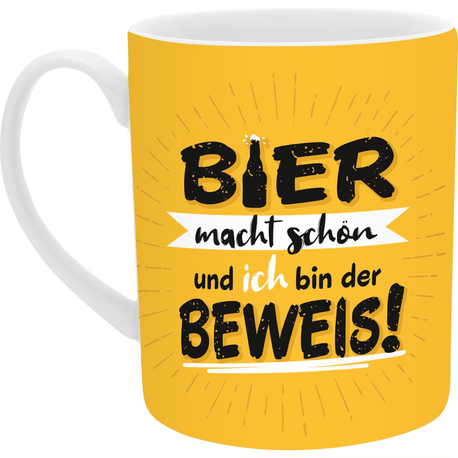 Gelbe XL-Tasse mit schwarzem Spruch: Bier macht schön und ich bin der Beweis!