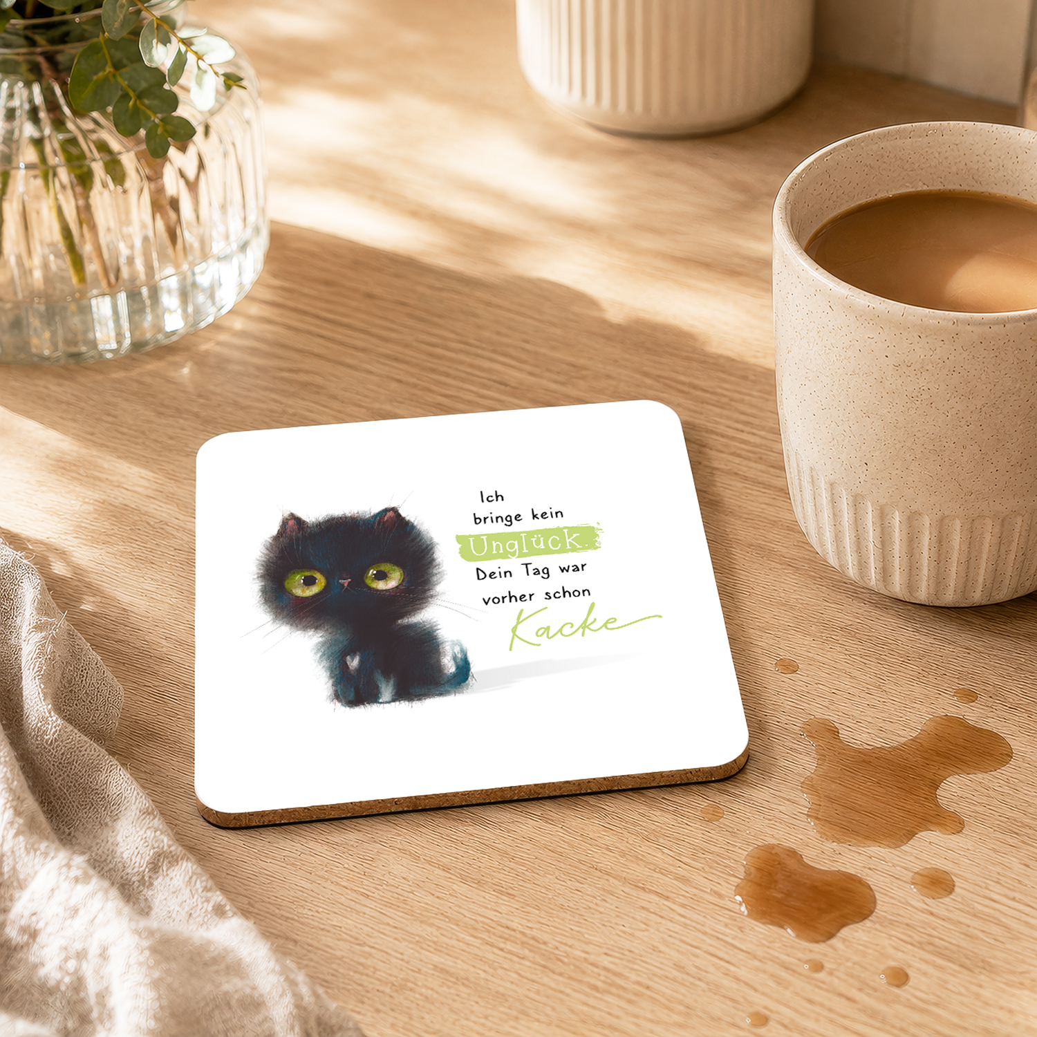 Untersetzer mit schwarzer Katze, Spruchtext und Korkrand