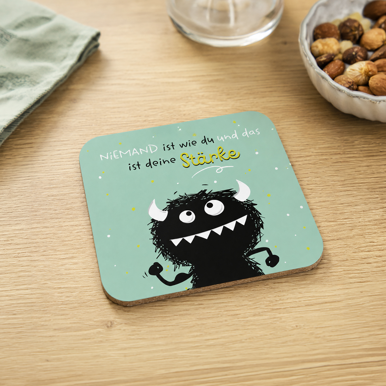 Untersetzer aus MDF mit Korkrückseite, Monster-Motiv auf mintgrünem Hintergrund